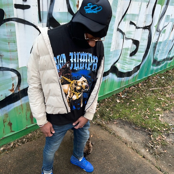 Meet your Posher, Ian - Picture 1 of 1